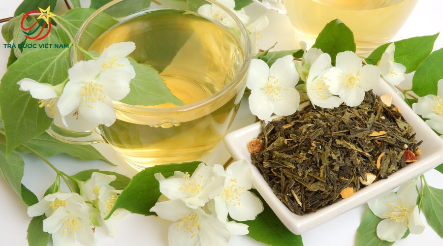 Trà hoa nhài là thức uống thơm nhẹ lý tưởng cho buổi tối