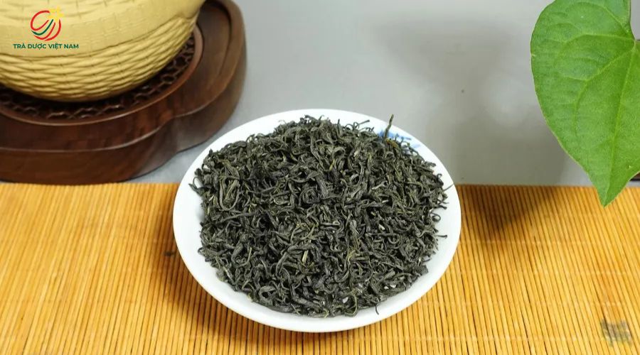 Trà Nõn Tôm là dòng trà cao cấp, đậm hương cốm