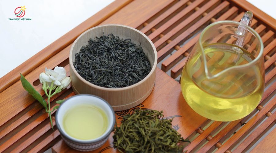 Trà chất lượng có màu xanh tự nhiên, đồng đều