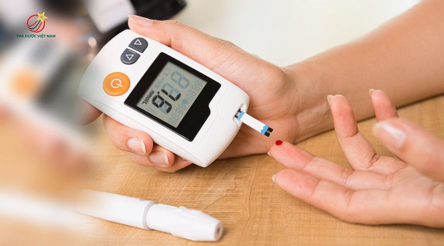 Trà giúp điều hòa lượng đường huyết nhờ các chất chất chống oxy hóa polyphenol
